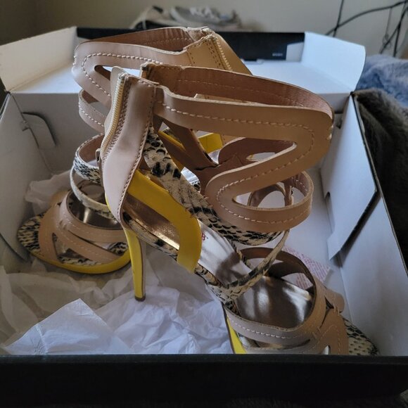 Just fab stilleto shoes - Picture 3 of 4